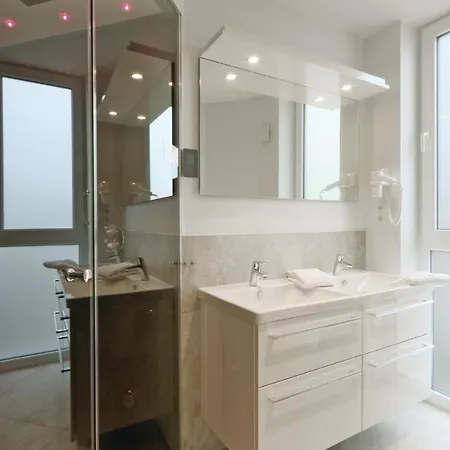 Duenenvilla 10, Whg 2 Любек