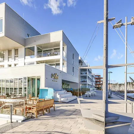 Duenenvilla 10, Whg 2 *